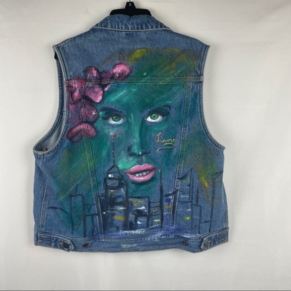 Eddie Bauer blue denim vest art color draw back size S Lana Del Rey